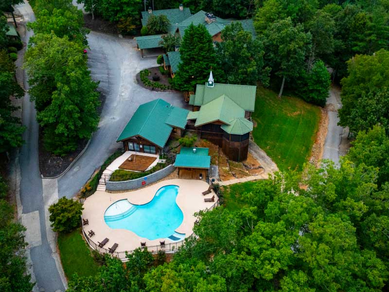 black bear lodge pool