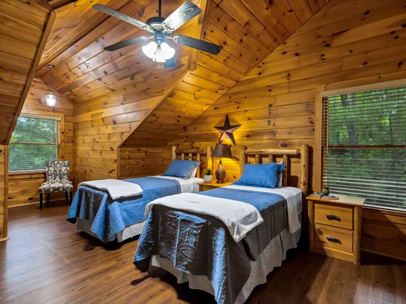 rooms at black bear lodge