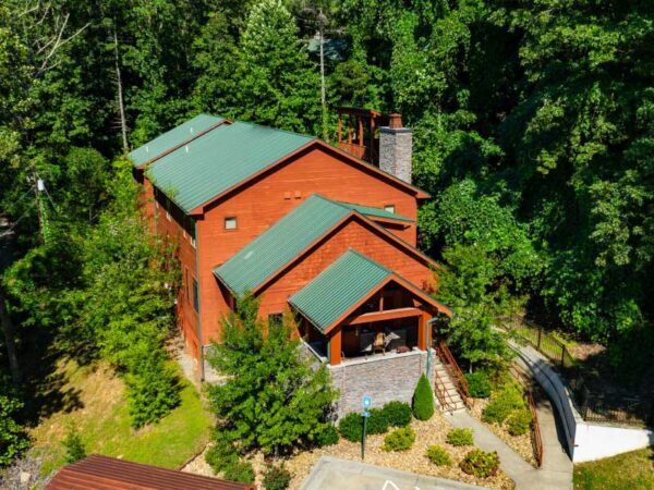 black bear lodge facility